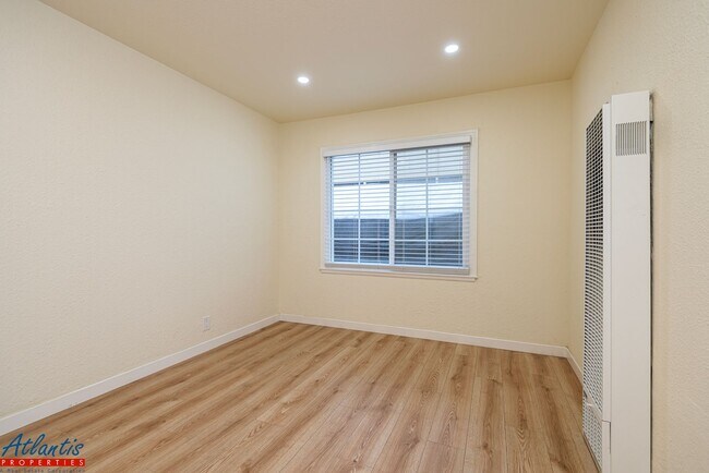 Foto del edificio - 1221-1221 Shortridge Ave