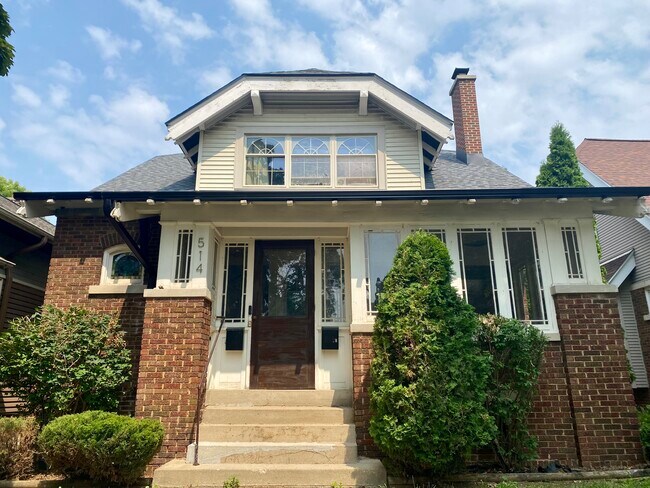 Foto del edificio - 514 E Homer St