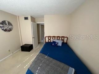 Foto del edificio - 2700 Cove Cay Dr