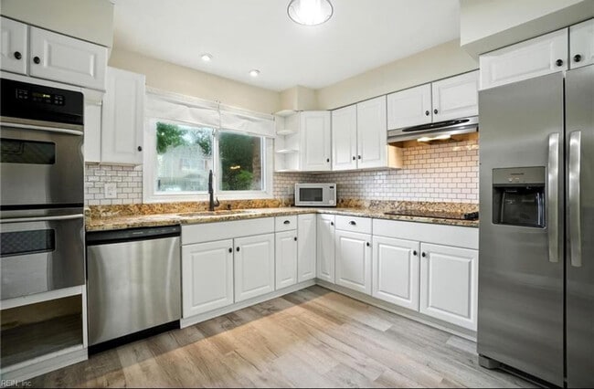 Building Photo - 590 Tenbee Ln