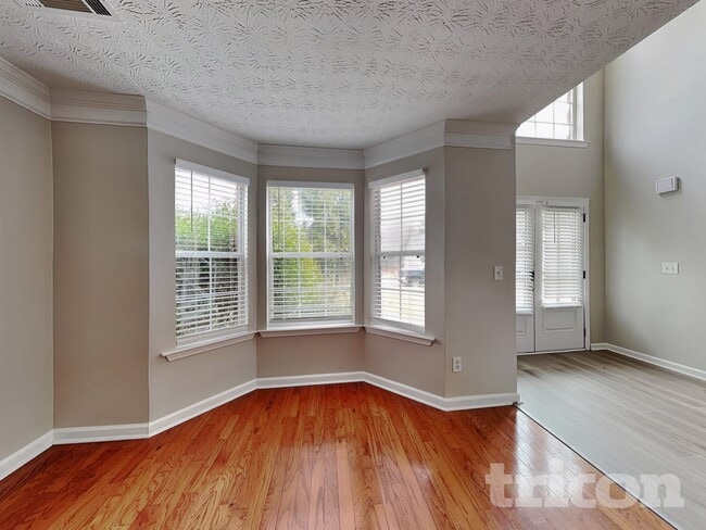 Building Photo - 12573 Lakeside Pkwy