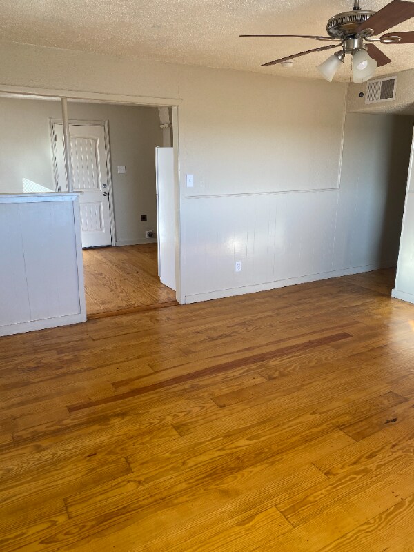 Foto del edificio - 5923 E Private Rd 6570