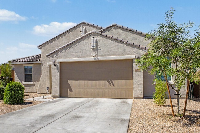 Building Photo - 4329 Nora Dr