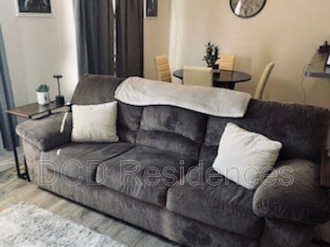 Foto del edificio - 11330 Cockle Dr