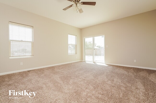 Building Photo - 4598 E 95th Ct