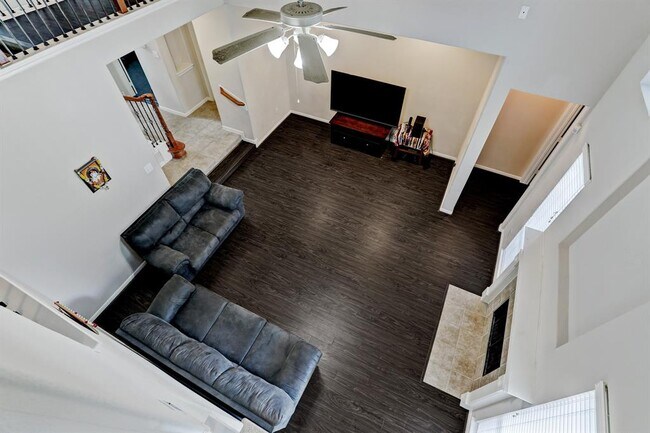 Building Photo - 2181 Brittany Colony Dr