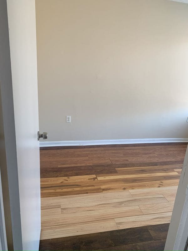 Foto del edificio - 7808 Hanover Pkwy