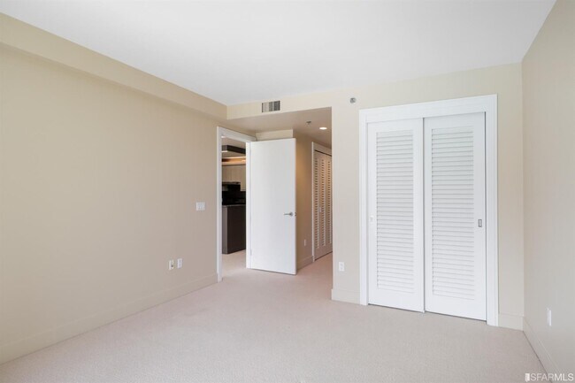 Building Photo - 239 Brannan St