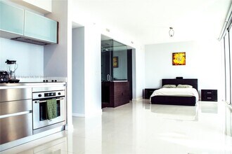 Building Photo - 1040 Biscayne Blvd