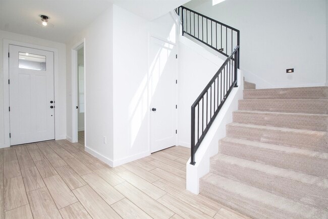Building Photo - 1222 Sambar Lp