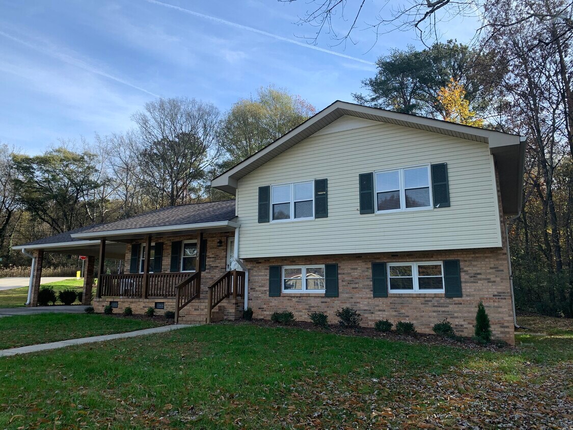 3084 Speicher Cir, Hixson, TN 37343 House Rental in Hixson, TN