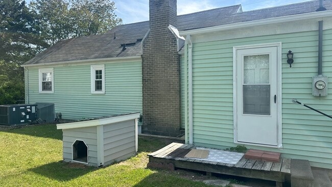 Building Photo - RENTAL HOME 2BD/1BTH