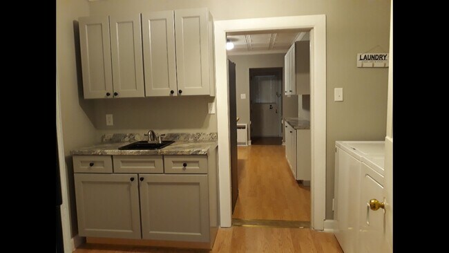 Laundry Room- 1st Floor - 2417 S Queen St