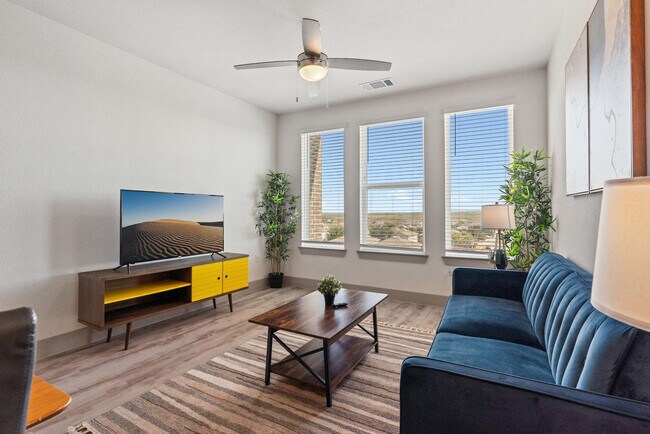 Foto del edificio - 12100 1/2 Ferrystone Glen Drive-SI ID1343254P