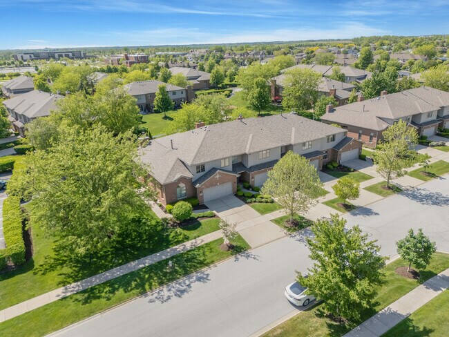Foto del edificio - 17964 Upland Dr