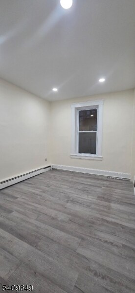 Foto del edificio - 529 Elizabeth Ave