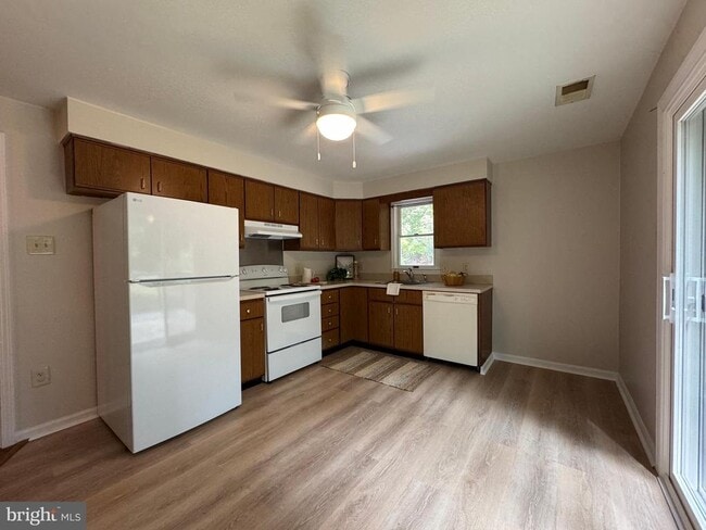 Foto del edificio - 11850 Clifton Dr