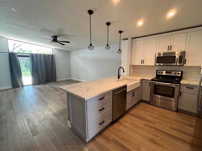 Building Photo - 11692 Timbers Way