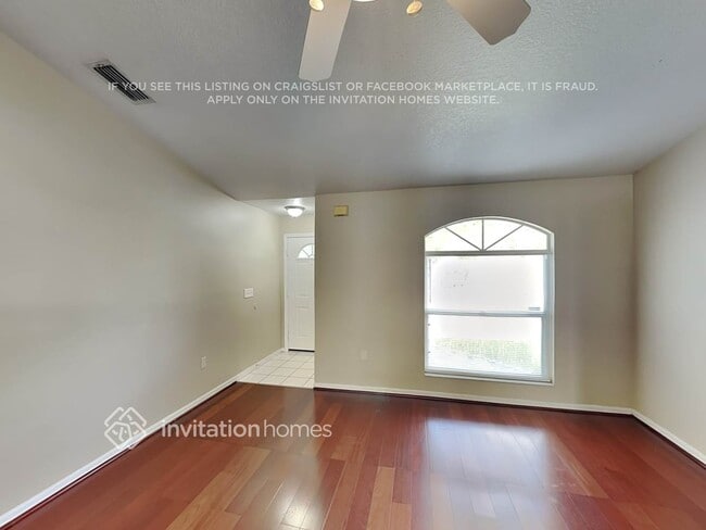 Building Photo - 7539 42nd Ct E