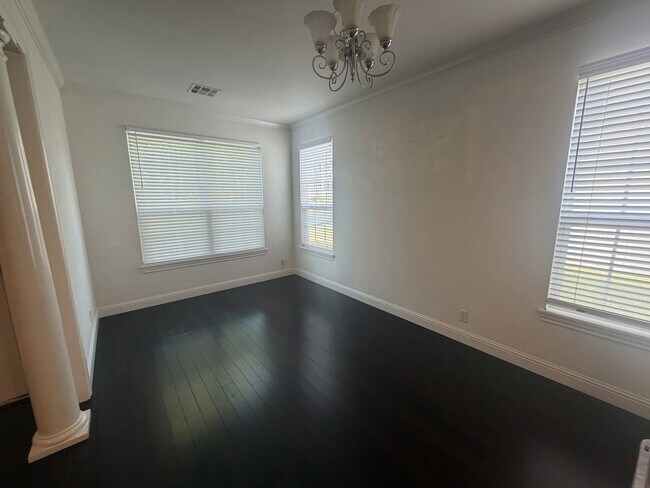 Foto del edificio - 3325 Chardonnay Ln