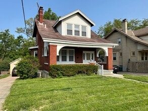 Building Photo - 3211 Glenmore Ave