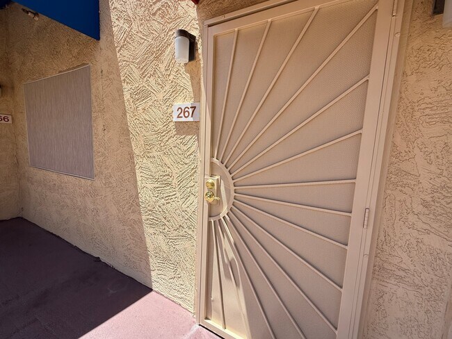 Building Photo - 12221 W Bell Rd