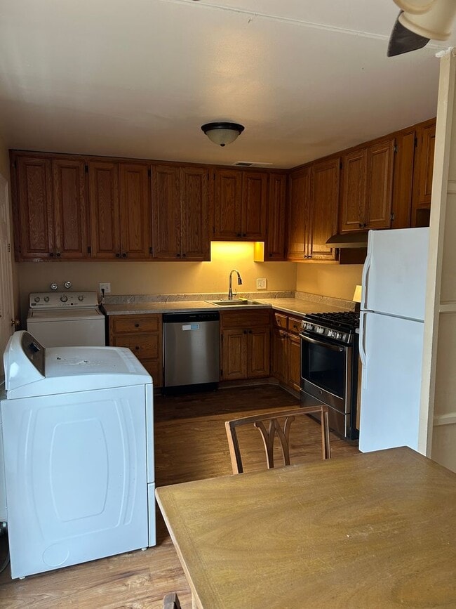 Foto del edificio - **SPARKS HOME**