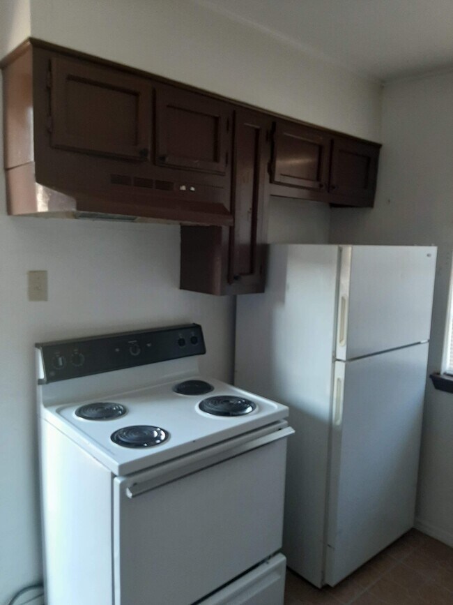 103 Barracks St Unit D, Duson, LA 70529 Apartments in Duson, LA