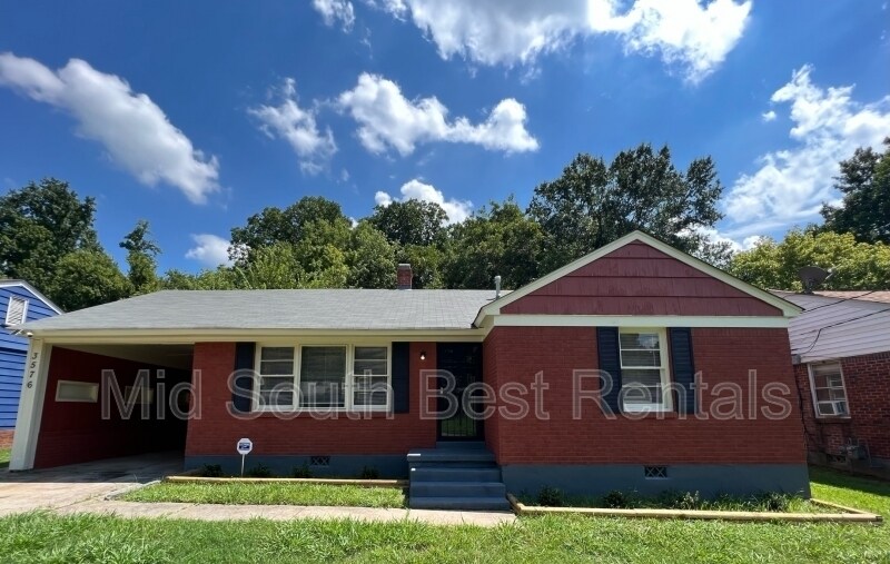 Primary Photo - 3576 Hallbrook St