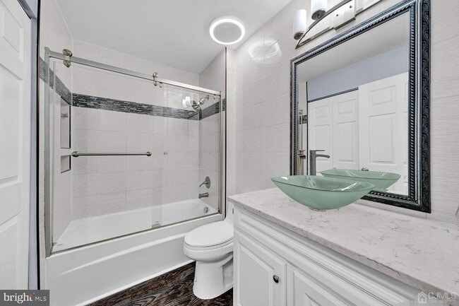 Building Photo - 914 Aspen Dr