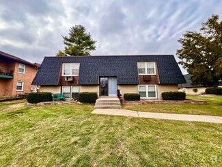 Building Photo - 354 Mayfield Ave
