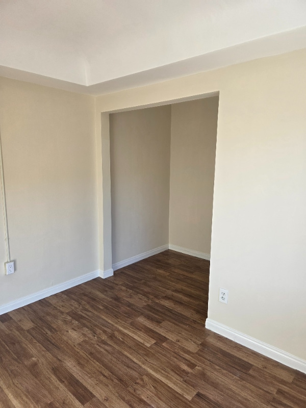 Foto del edificio - 1087 Leighton Ave