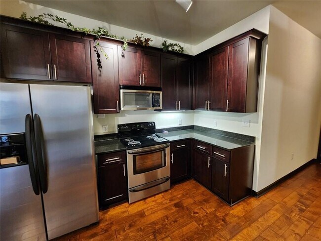 Foto del edificio - 5300 Peachtree Rd