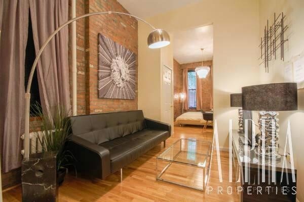 Primary Photo - 528 E 13th St