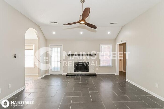 Foto del edificio - 5366 ANNANDALE DR, Memphis City, TN 38125