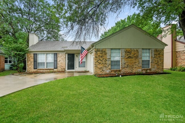 Building Photo - 4628 Moss Rose Dr