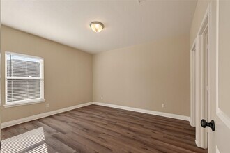 Building Photo - 2530 River Ridge