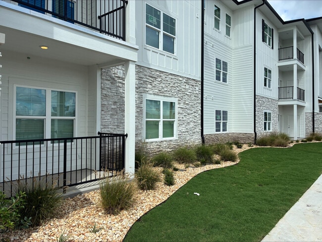 Building A - Lakeside Villas
