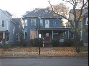 Primary Photo - 325 Goodman St