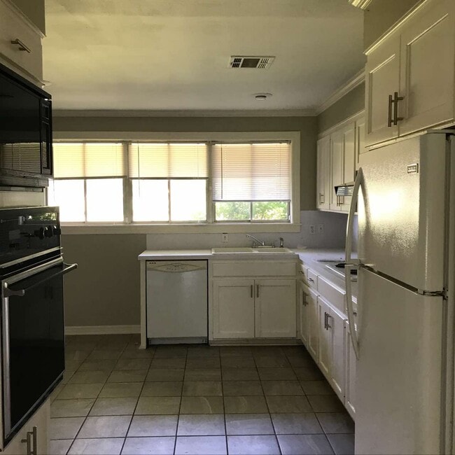 1916 Spencer Ave, Monroe, LA 71201 House Rental in Monroe, LA