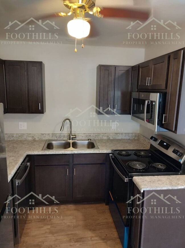 Building Photo - 3-Bedroom Rental Near Anderson University