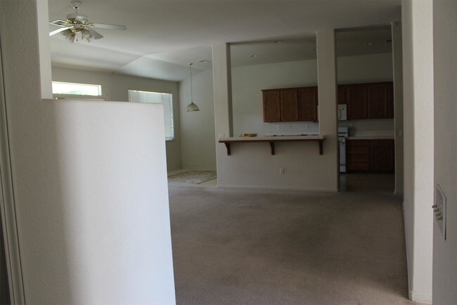 Building Photo - 1737 Fortress Way