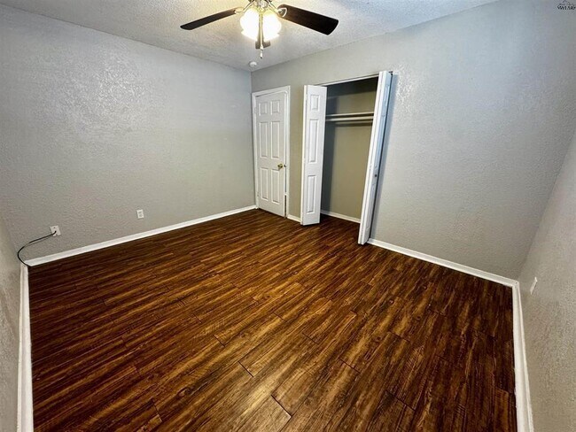 Foto del edificio - 1710 10th St