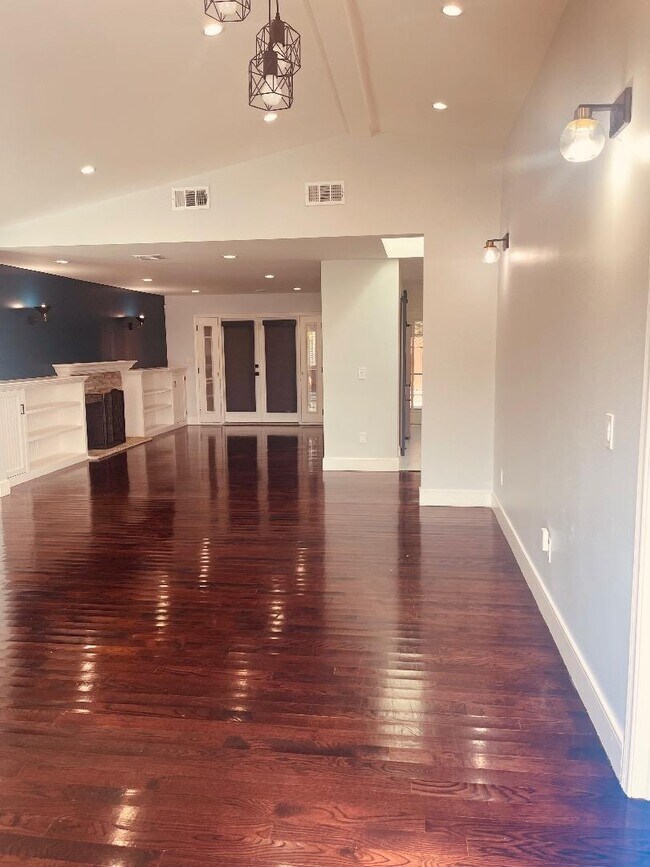 Foto del edificio - 3495 Meridian Ave