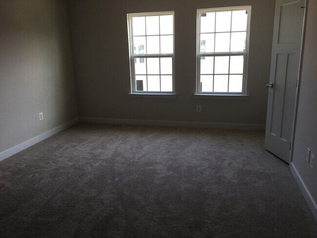 Foto del edificio - 8304 Miner St