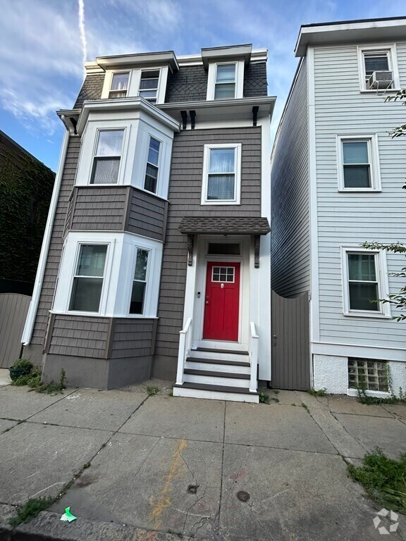 Building Photo - 44 L St