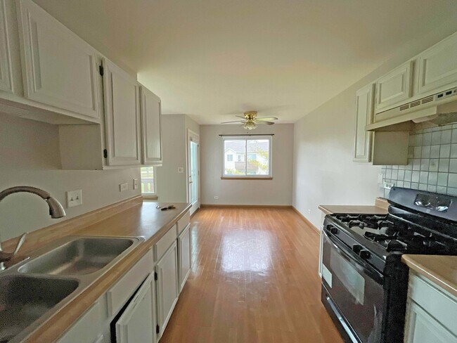 Foto del edificio - 328 Mulberry Ct