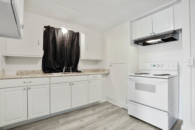 Foto del edificio - 310 N Potomac St