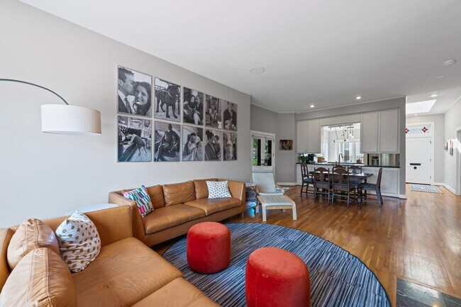 Foto del edificio - Amazing Union Hill Single Family Home