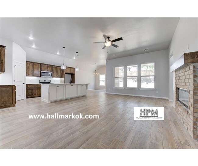 Foto del edificio - Newer Home For Lease in Noble.  15 minutes to OU Campus